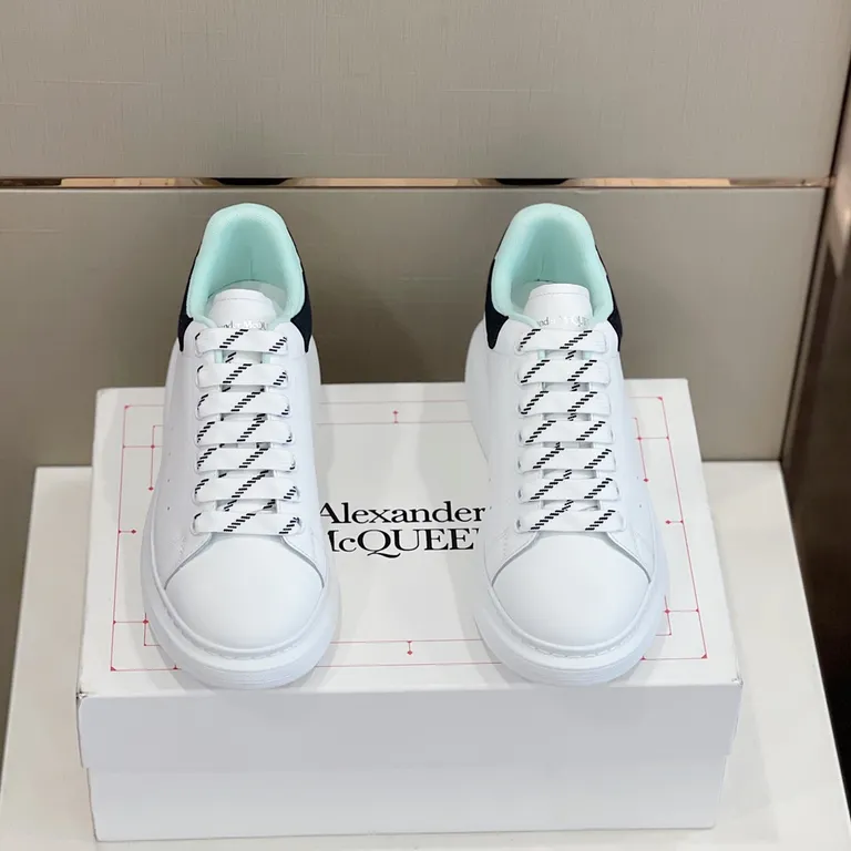 Alexander McQueen Shoe 